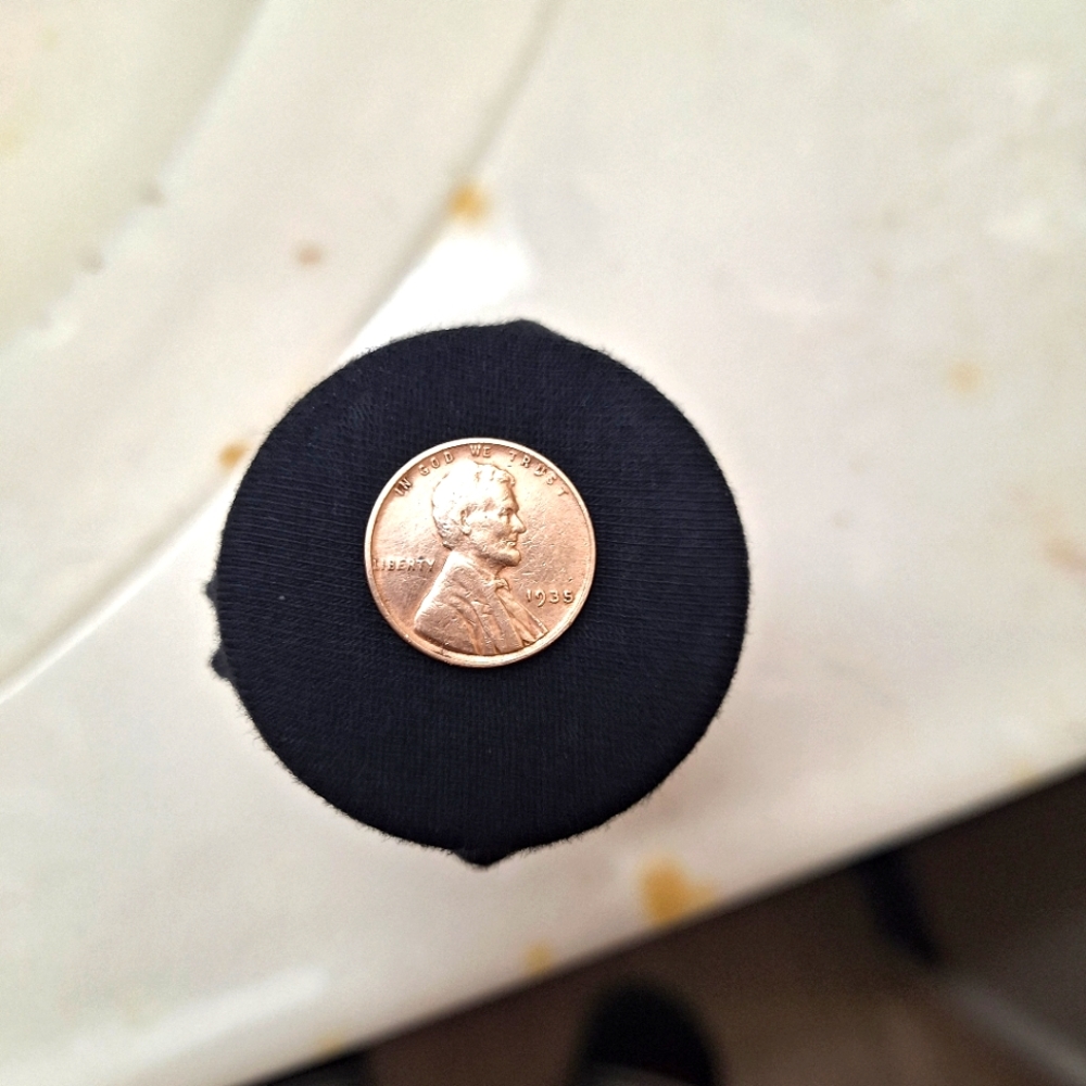 Rare 1935 wheat penny no mint mark error with the L in Liberty on rim